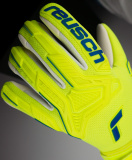 Reusch Attrakt Freegel Silver 5270235 2001 white blue yellow 3